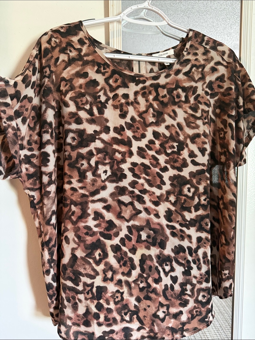 Maurice’s Brown and Cream Leopard-Print Short Sleeve Blouse